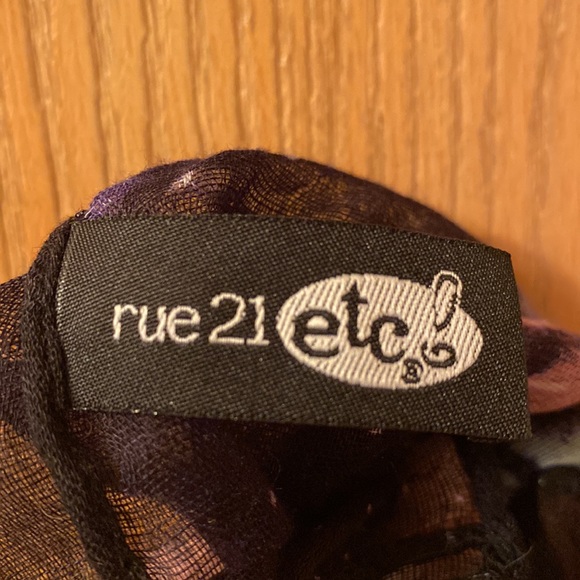 Rue 21 Galaxy Infinity Scarf - Picture 3 of 4